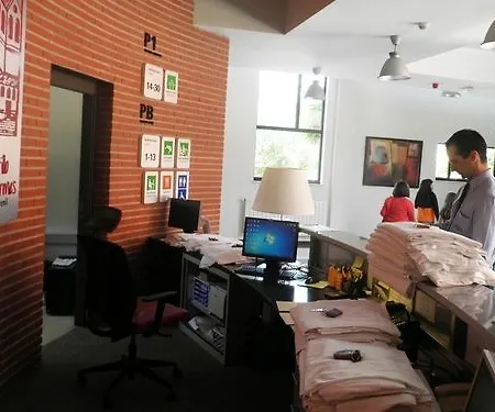 Hostal Lazarillo De Tormes *
