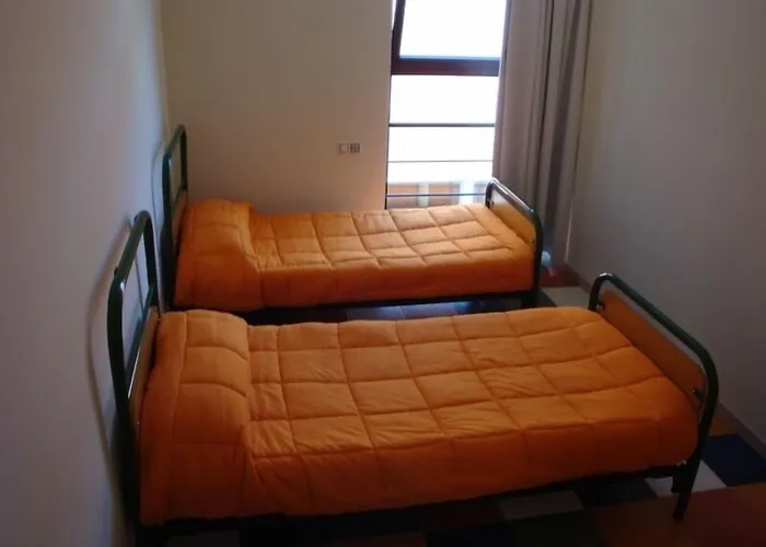 Lazarillo De Tormes Хостел *