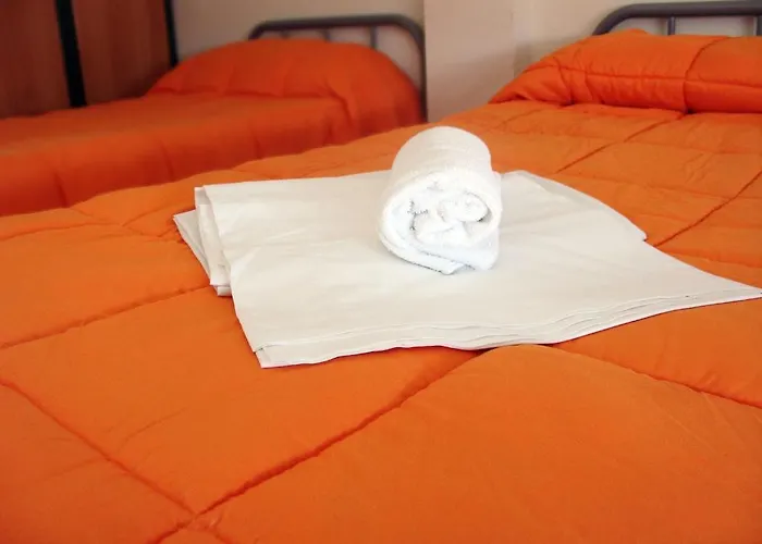 Lazarillo De Tormes Хостел *